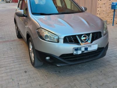 Nissan Qashqai 2012 lkhil 8 bon état 119alf km