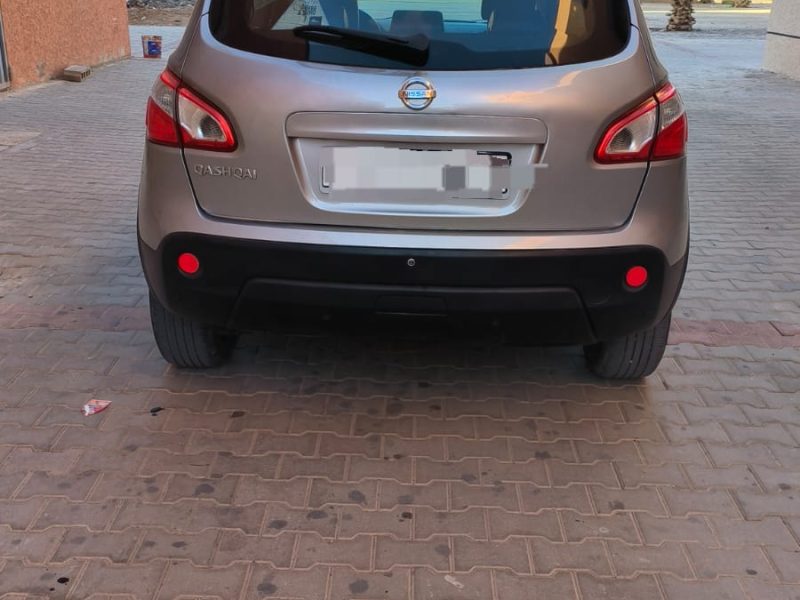 Nissan Qashqai 2012 lkhil 8 bon état 119alf km