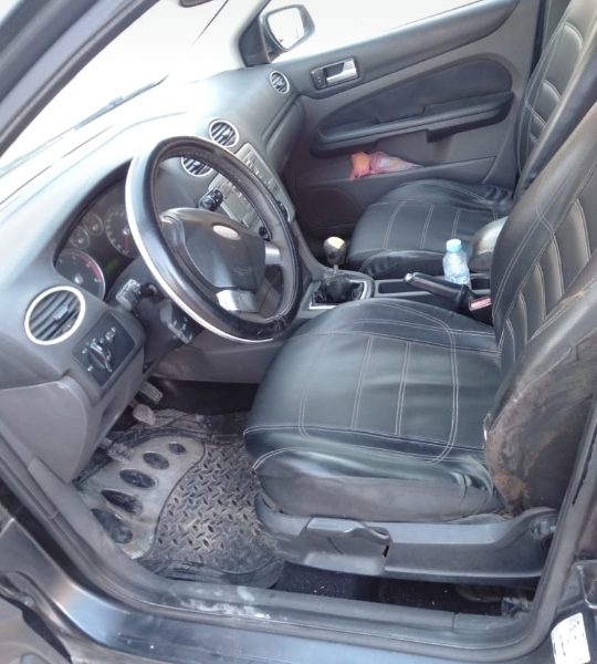 Ford focus 1.8tdci modèle 2007 a vendre