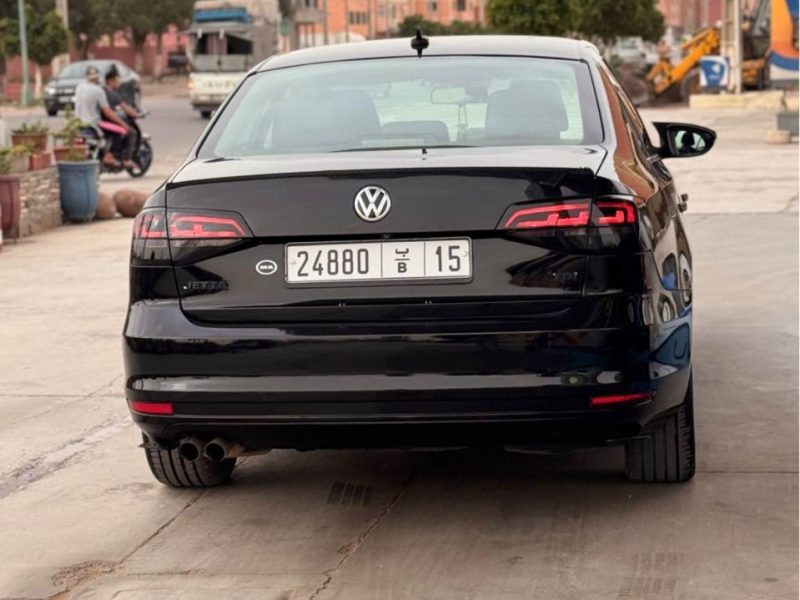 Volkswagne jetta 2018 2l