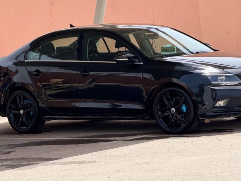 Volkswagne jetta 2018 2l